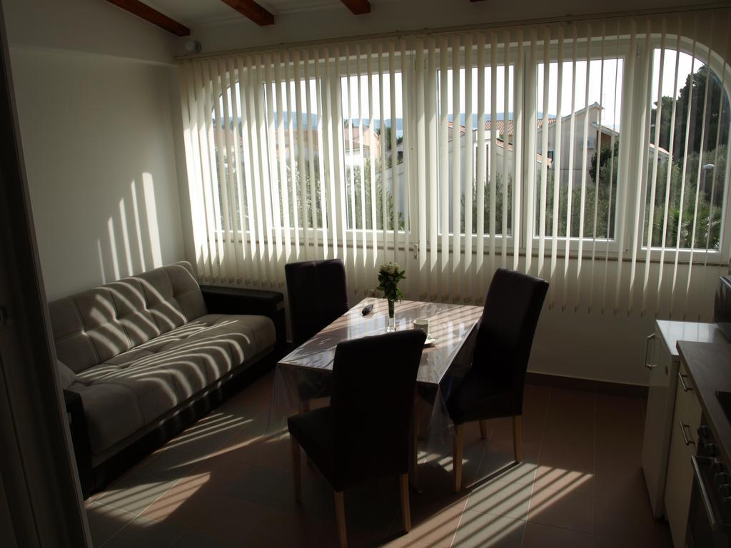 Apartments Adria Jadrija Exterior photo